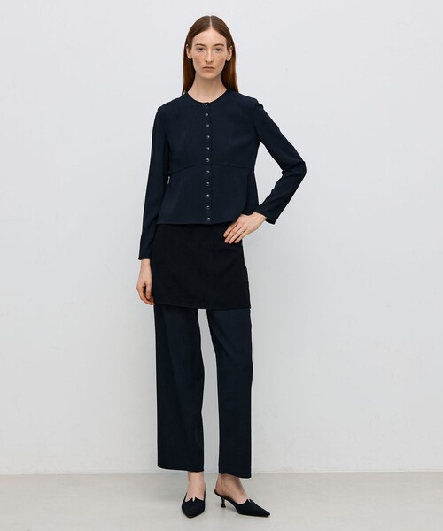 BACCA（バッカ）の「ジョーゼットサテン ペプラムブラウス（シャツ/ブラウス・レディース・ネイビー/ライトベージュ・36）」の3枚目の写真