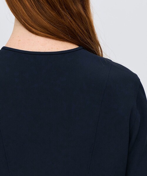 BACCA（バッカ）の「ジョーゼットサテン ペプラムブラウス（シャツ/ブラウス・レディース・ネイビー/ライトベージュ・36）」の8枚目の写真