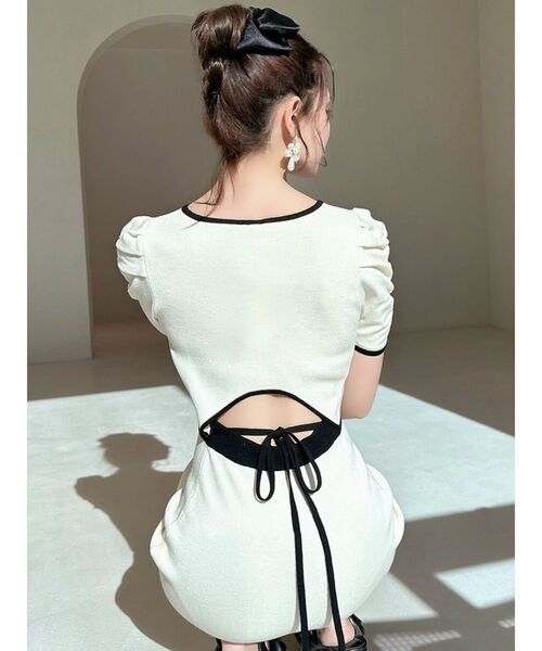 RESEXXY（リゼクシー）の「バイカラータイトワンピース（ワンピース・レディース・ホワイト/ピンク/ブラック・FREE）」の3枚目の写真