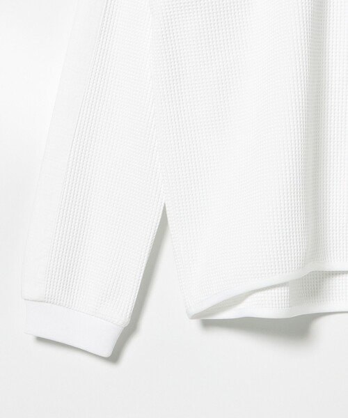 BEAMS GOLF(ビームスゴルフ)の「B.G.THREE / ALL-TINE ワッフル ハーフジップ ロングスリーブシャツ(スウェット・メンズ・ブラック/ホワイト・X-LARGE/LARGE/MEDIUM)」の6枚目の写真