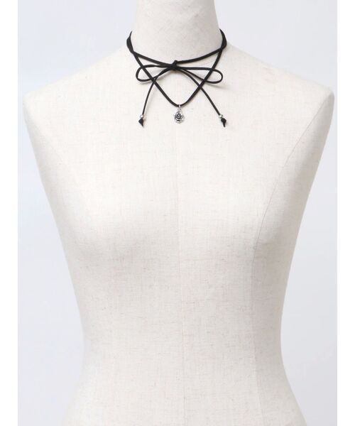 jouetie（ジュエティ）の「バラモチーフチョーカー（チョーカー・レディース・アイボリー/ブラック・FREE）」の8枚目の写真