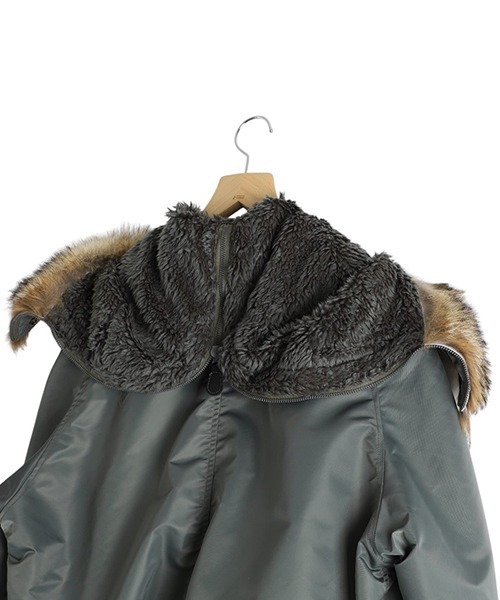 GOLD（ゴールド）の「東洋エンタープライズ GOLD / ゴールド：CLIMASHIELD PADDING N-2B：24B-GL15555[MUS]（ミリタリージャケット・メンズ・セージグリーン・M/L）」の3枚目の写真