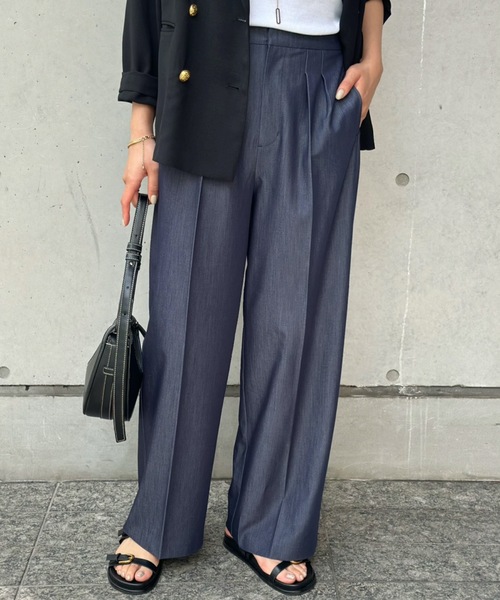 Emma Taylor（エマテイラー）の「デニムライクタックワイドパンツ（デニムパンツ・レディース・インディゴブルー/ブルー/ブラック・38/36）」の2枚目の写真
