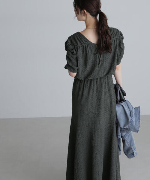 FREE'S MART（フリーズマート）の「◆前後2WAYボリュームスリーブワンピース（ワンピース・レディース・ブラック/ブラウン系その他/ブラック系その他/グレー・SMALL/MEDIUM）」の7枚目の写真