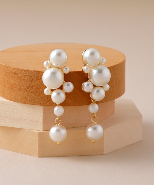 CALIN　STANDARD（カリンスタンダード）の「◆◆金属アレルギー対応◆◆〈ecru〉デコラパールピアス（ピアス（両耳用）・レディース・ゴールド・FREE）」の5枚目の写真
