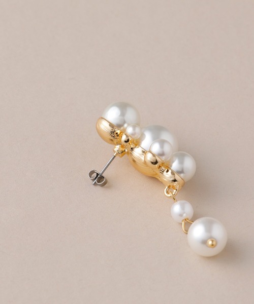 CALIN　STANDARD（カリンスタンダード）の「◆◆金属アレルギー対応◆◆〈ecru〉デコラパールピアス（ピアス（両耳用）・レディース・ゴールド・FREE）」の6枚目の写真