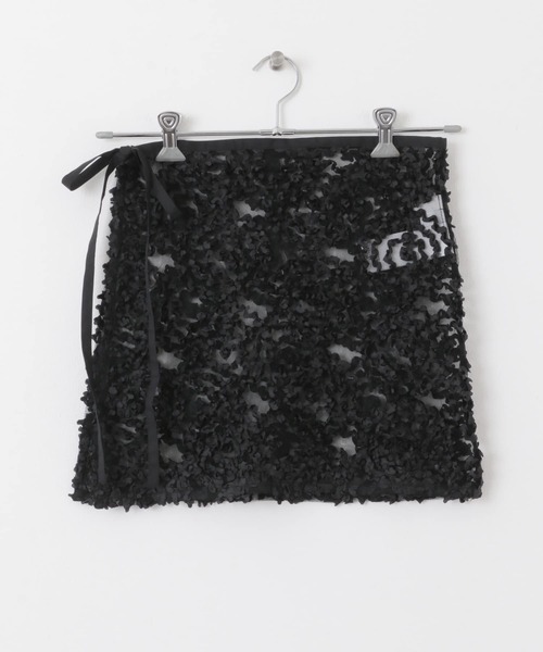 SENSE OF PLACE by URBAN RESEARCH(センスオブプレイスバイアーバンリサーチ)の「チュールレースラップスカート(スカート・レディース・ブラック/ホワイト・ONE)」の9枚目の写真