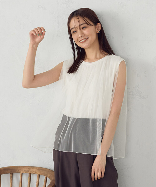 COMME CA ISM（コムサイズム）の「チュール　ノースリーブカットソー（Tシャツ/カットソー・レディース・アイボリー/ブラック/ダークブラウン・LARGE/MEDIUM）」の2枚目の写真