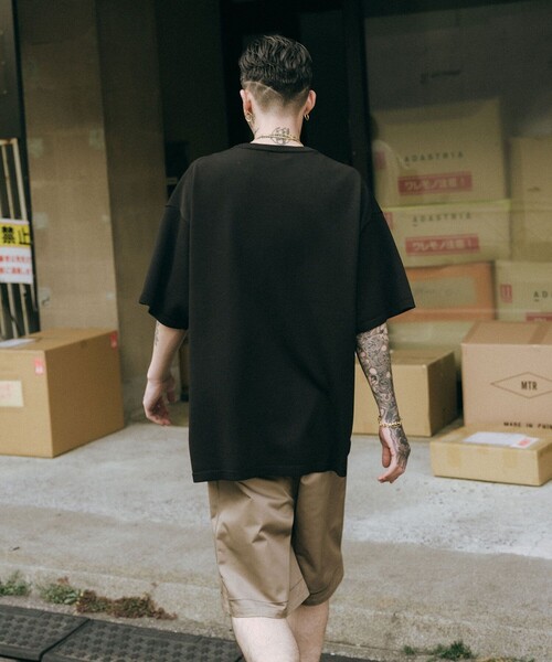 Subciety(サブサエティ)の「Knit tee -flow-(Tシャツ/カットソー・メンズ・ホワイト/ブラック/カーキ/ライム・SMALL/MEDIUM/LARGE/X-LARGE)」の22枚目の写真