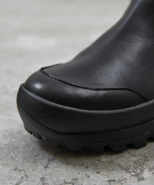 And A(アンドエー)の「PADRONE パドローネ / FRONT GORE BOOTS with 884C Vibram ビブラムソールフロントゴアブーツ 日本製 / PU8840-1104(ブーツ・メンズ・ブラック・42/41/40/43)」の16枚目の写真