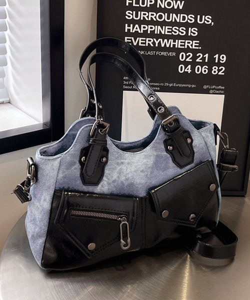 VIBGYOR(ヴィブジョー)の「Y2K 配色デザインショルダーバッグ(CZ)(ショルダーバッグ・レディース・ブラック/ワイン・FREE)」の12枚目の写真