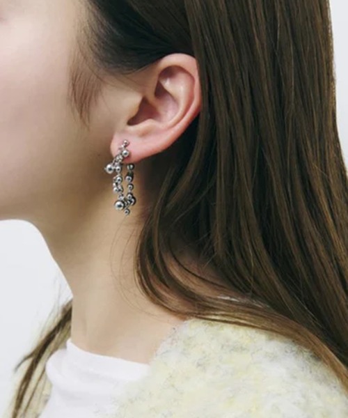 【ANTEPRIMA】即対応 キュービックジルコニア イヤリング 50%OFF】キュービックジルコニア/ハート/イヤリング/シルバー