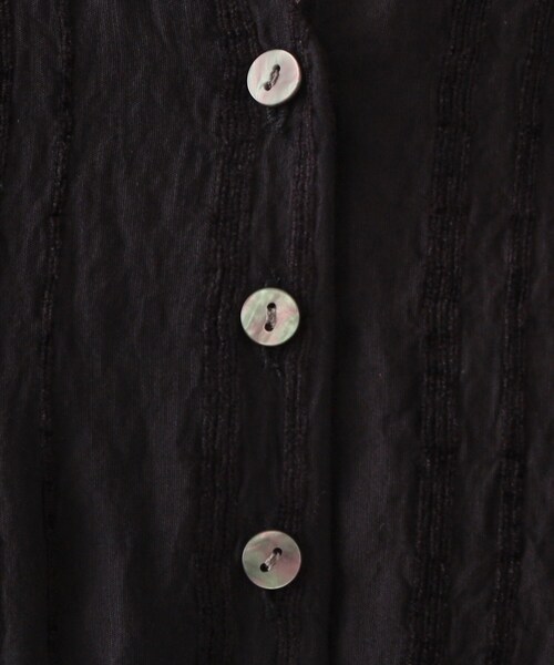 OPAQUE.CLIP(オペークドットクリップ)の「Vネックフィット&フレアワンピース(ワンピース・レディース・ブラック/レッド系1/ブラウン系・40/38/42)」の6枚目の写真