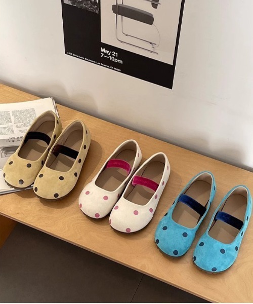 WEGO（ウィゴー）の「WEGO/ドット柄カラーメリージェーンパンプス（パンプス・レディース・ピンク/イエロー/ブルー・MEDIUM/LARGE）」の11枚目の写真