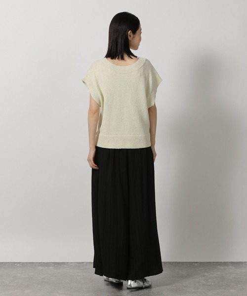 LAKOLE（ラコレ）の「スパンコールニットベスト / 491582（ベスト・レディース・アイボリー/ブラック/ブルー・FREE）」の6枚目の写真