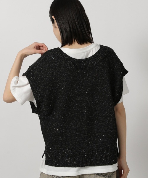 LAKOLE（ラコレ）の「スパンコールニットベスト / 491582（ベスト・レディース・アイボリー/ブラック/ブルー・FREE）」の14枚目の写真