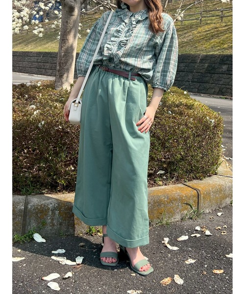 Samansa Mos2(サマンサ モスモス)の「【Cross×Linen】フリルブラウス(シャツ/ブラウス・レディース・ベージュ/ネイビー/ブラック/レッド/グリーン・F)」の8枚目の写真