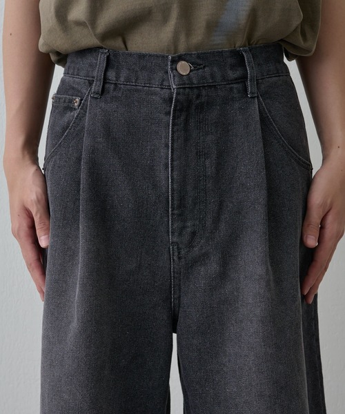 COLONY 2139（コロニートゥーワンスリーナイン）の「デニムバギーショーツ（デニムパンツ・メンズ・ブルー/ブラック・MEDIUM/LARGE）」の13枚目の写真