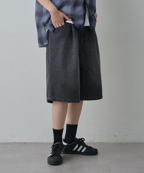 COLONY 2139（コロニートゥーワンスリーナイン）の「デニムバギーショーツ（デニムパンツ・メンズ・ブルー/ブラック・MEDIUM/LARGE）」の18枚目の写真