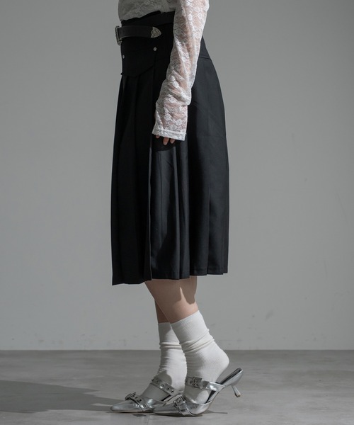 apres jour mignon(アプレジュールミニョン)の「ミドルプリーツスカート【ZOZOTOWN限定アイテム】(スカート・レディース・グレー/グレー系その他/ブラック・フリー/X-LARGE)」の4枚目の写真