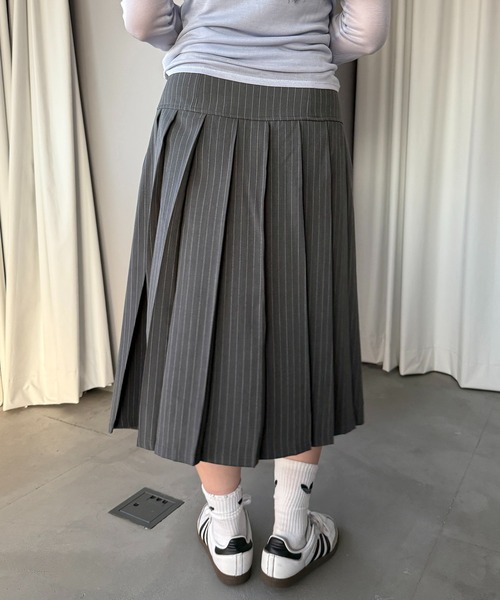 apres jour mignon(アプレジュールミニョン)の「ミドルプリーツスカート【ZOZOTOWN限定アイテム】(スカート・レディース・グレー/グレー系その他/ブラック・フリー/X-LARGE)」の14枚目の写真