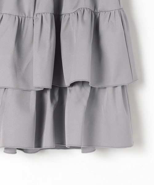 GLOBAL WORK（グローバルワーク）の「フリルミニスカートペチパンツ付き/AND YUA ANY/494838（スカート・キッズ・オフホワイト/グレー・MEDIUM/SMALL）」の6枚目の写真