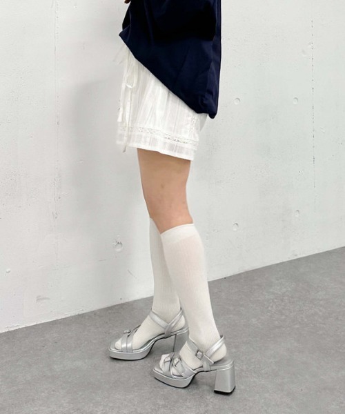 archives(アルシーヴ)の「コットンレースフレアショートパンツ(その他パンツ・レディース・オフホワイト/ブラック・MEDIUM)」の5枚目の写真