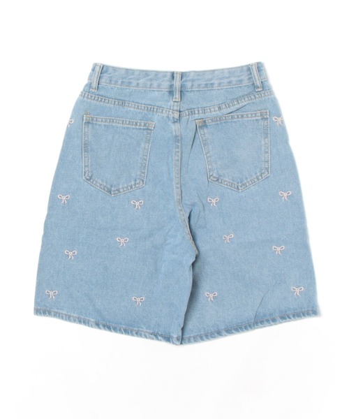 frunco（フランコ）の「【ZOZO限定】リボン刺繍ショートデニムパンツ（デニムパンツ・レディース・ライトブルー/ブルー・MEDIUM）」の18枚目の写真