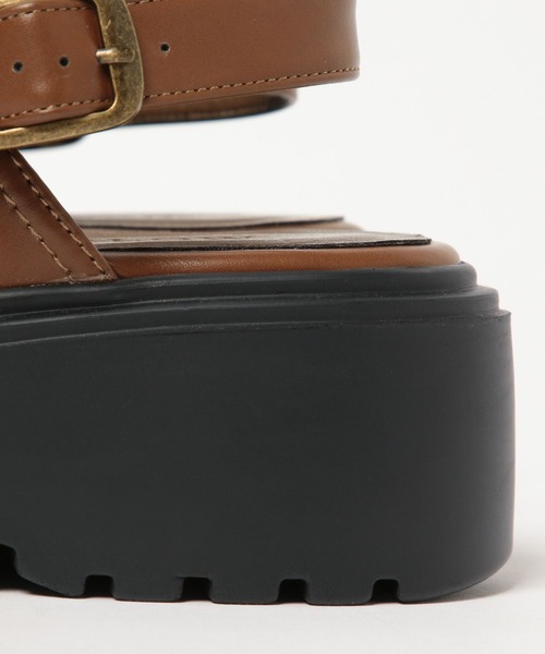 BAYFLOW(ベイフロー)の「スリングカバードサンダル(サンダル・レディース・ブラック/ブラウン・MEDIUM/LARGE)」の12枚目の写真