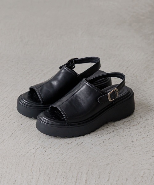 BAYFLOW(ベイフロー)の「スリングカバードサンダル(サンダル・レディース・ブラック/ブラウン・MEDIUM/LARGE)」の17枚目の写真