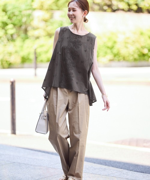 ROPE' PICNIC(ロペピクニック)の「3Dレースノースリーブブラウス(シャツ/ブラウス・レディース・オフホワイト/スミクロ・38)」の11枚目の写真