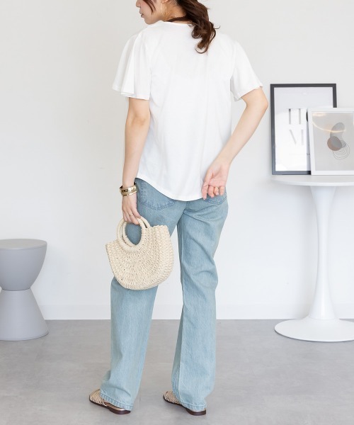 RCD(アールシーディー)の「ブラウス風タックスキッパー半袖Tシャツ(Tシャツ/カットソー・レディース・ホワイト/モカ/グレイッシュベージュ/ブラック/チャコールグレー・LL~3L/4L~5L/M-L)」の10枚目の写真