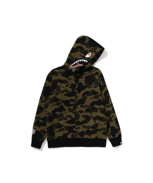 A BATHING APE（アベイシングエイプ）の「1ST CAMO MILO SHARK ZIP
