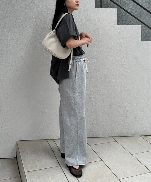 CIAOPANIC TYPY（チャオパニックティピー）の「フロッキーロゴプリント半袖オーバーTee（Tシャツ/カットソー・レディース・ブラウン/オフホワイト/ベージュ/チャコールグレー・ONE SIZE）」の19枚目の写真