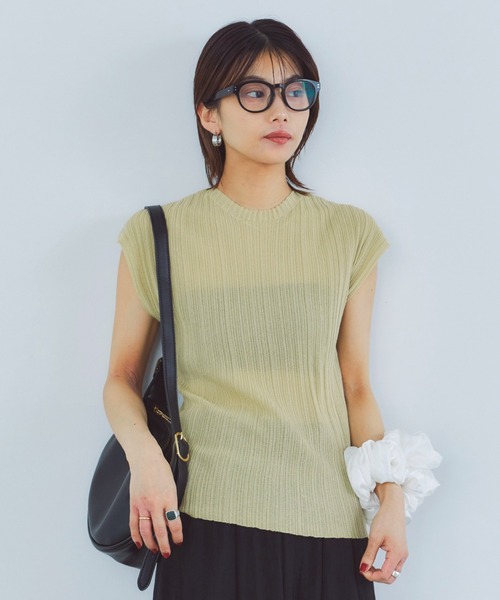 LIENCOEUR（リアンクール）の「シアーリブトップス（Tシャツ/カットソー・レディース・グレイッシュベージュ/ライトブルー/ライトイエロー・FREE）」の3枚目の写真