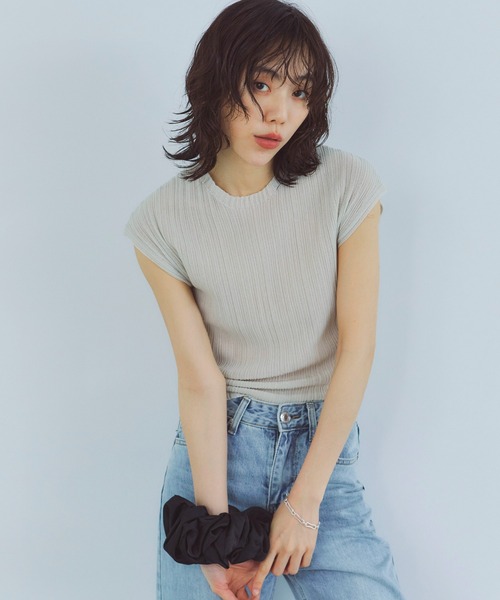 LIENCOEUR（リアンクール）の「シアーリブトップス（Tシャツ/カットソー・レディース・グレイッシュベージュ/ライトブルー/ライトイエロー・FREE）」の22枚目の写真