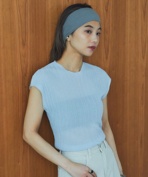 LIENCOEUR（リアンクール）の「シアーリブトップス（Tシャツ/カットソー・レディース・グレイッシュベージュ/ライトブルー/ライトイエロー・FREE）」の5枚目の写真