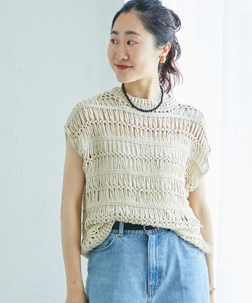 le.coeur blanc（ルクールブラン）の「《手洗い可能》透かし編みデザインニットベスト（ベスト・レディース・ホワイト/ベージュ・38）」の5枚目の写真