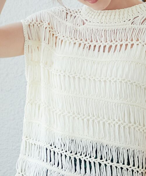 le.coeur blanc（ルクールブラン）の「《手洗い可能》透かし編みデザインニットベスト（ベスト・レディース・ホワイト/ベージュ・38）」の17枚目の写真