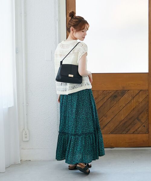 le.coeur blanc（ルクールブラン）の「《手洗い可能》透かし編みデザインニットベスト（ベスト・レディース・ホワイト/ベージュ・38）」の21枚目の写真