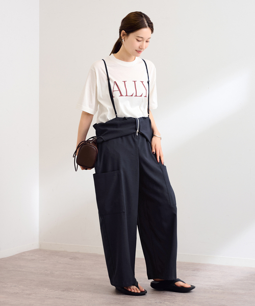 美品❣️FRAMeWORK  oll JUMPSUIT ブラック　オーバーオール FRAMeWORK（フレームワーク）の「oll×FRAMeWORK JUMPSUIT