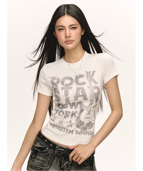 GEMEDA(ジェメダ)の「ロゴプリント リブフィットTシャツ(Tシャツ/カットソー・レディース・ホワイト/ブラック/ダークグレー/ホワイト系3/ホワイト系2/ホワイト系1/ネイビー/ブラック系・M)」の12枚目の写真