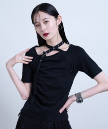 【専用】ELLI E デフォルメネックトップス　ブラック 美品】ELLI E デフォルメネックトップス ブラック