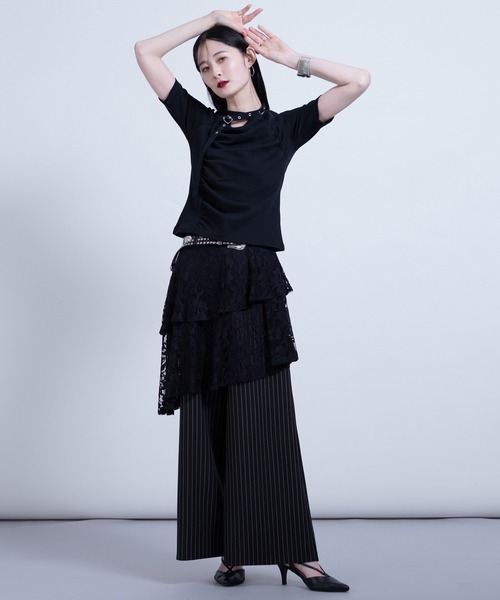 Ellno de Mavie(エルノデメヴィ)の「チョーカーベルトギャザートップス(Tシャツ/カットソー・レディース・ボルドー/ブラック・FREE)」の9枚目の写真