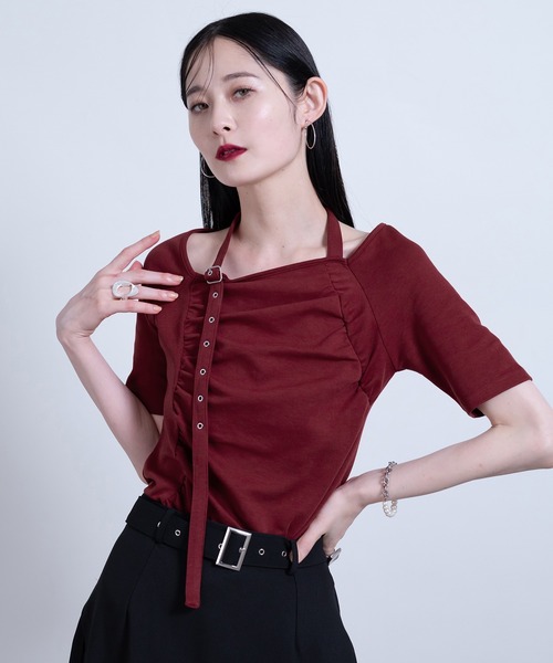 Ellno de Mavie(エルノデメヴィ)の「チョーカーベルトギャザートップス(Tシャツ/カットソー・レディース・ボルドー/ブラック・FREE)」の11枚目の写真