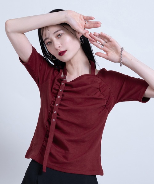 Ellno de Mavie(エルノデメヴィ)の「チョーカーベルトギャザートップス(Tシャツ/カットソー・レディース・ボルドー/ブラック・FREE)」の13枚目の写真