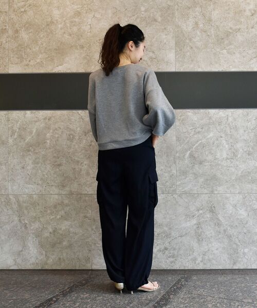 le.coeur blanc(ルクールブラン)の「TORRAZZO DONNAバルーン裾トップス(Tシャツ/カットソー・レディース・ベージュ/グレー・38)」の22枚目の写真