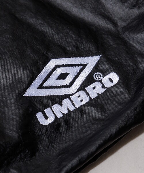 FREAK'S STORE（フリークスストア）の「UMBRO × FREAK'S STORE/アンブロ 別注 レザレット ナップザック/ A4サイズ / レザーライクリュック / バックパック（バックパック/リュック・レディース・ブラウン/ブラック・ONE SIZE）」の14枚目の写真