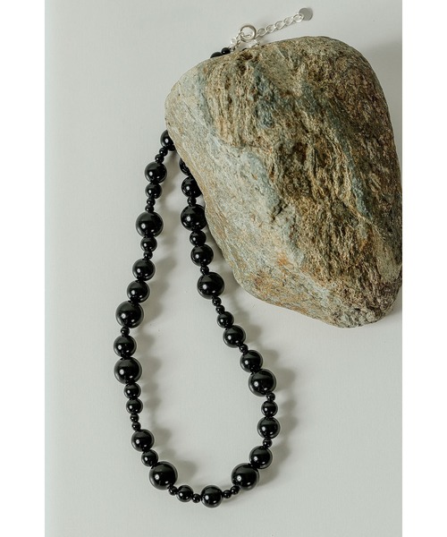 emesuelee(エメスーリー)の「silver925 onyx necklace シルバー925 オニキス ネック(ネックレス・レディース・ブラック・フリー)」の4枚目の写真