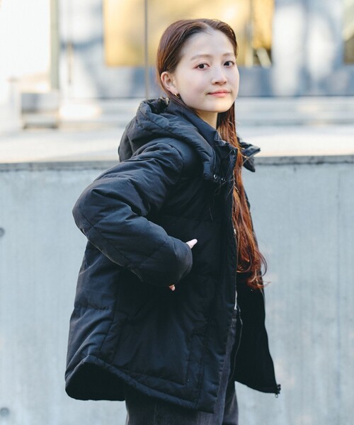 小*️様 リバーシブル　フード付き黒ダウンジャケット リバーシブル フード付き ダウン ジャケット（ダウンジャケット/コート